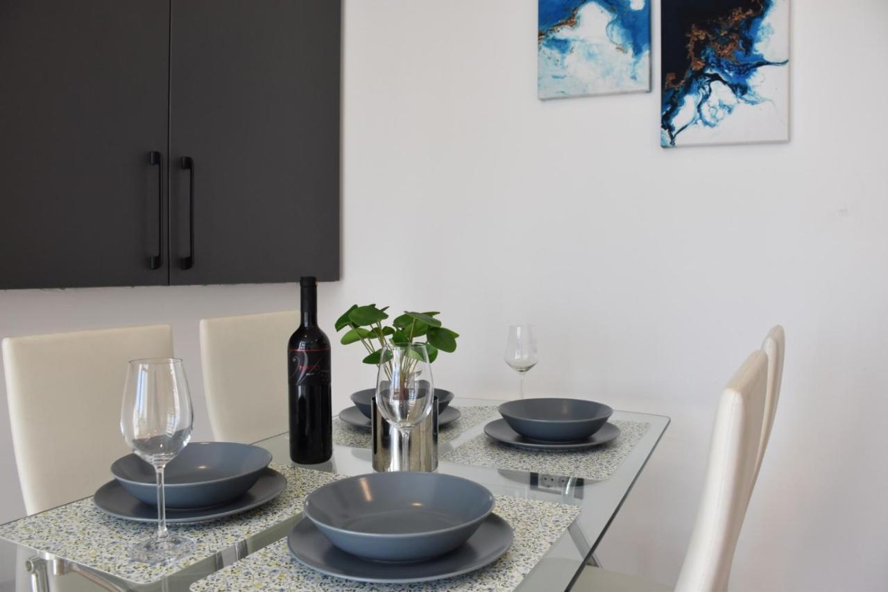 Апартаменты Apartman Lucana Трибунь Экстерьер фото