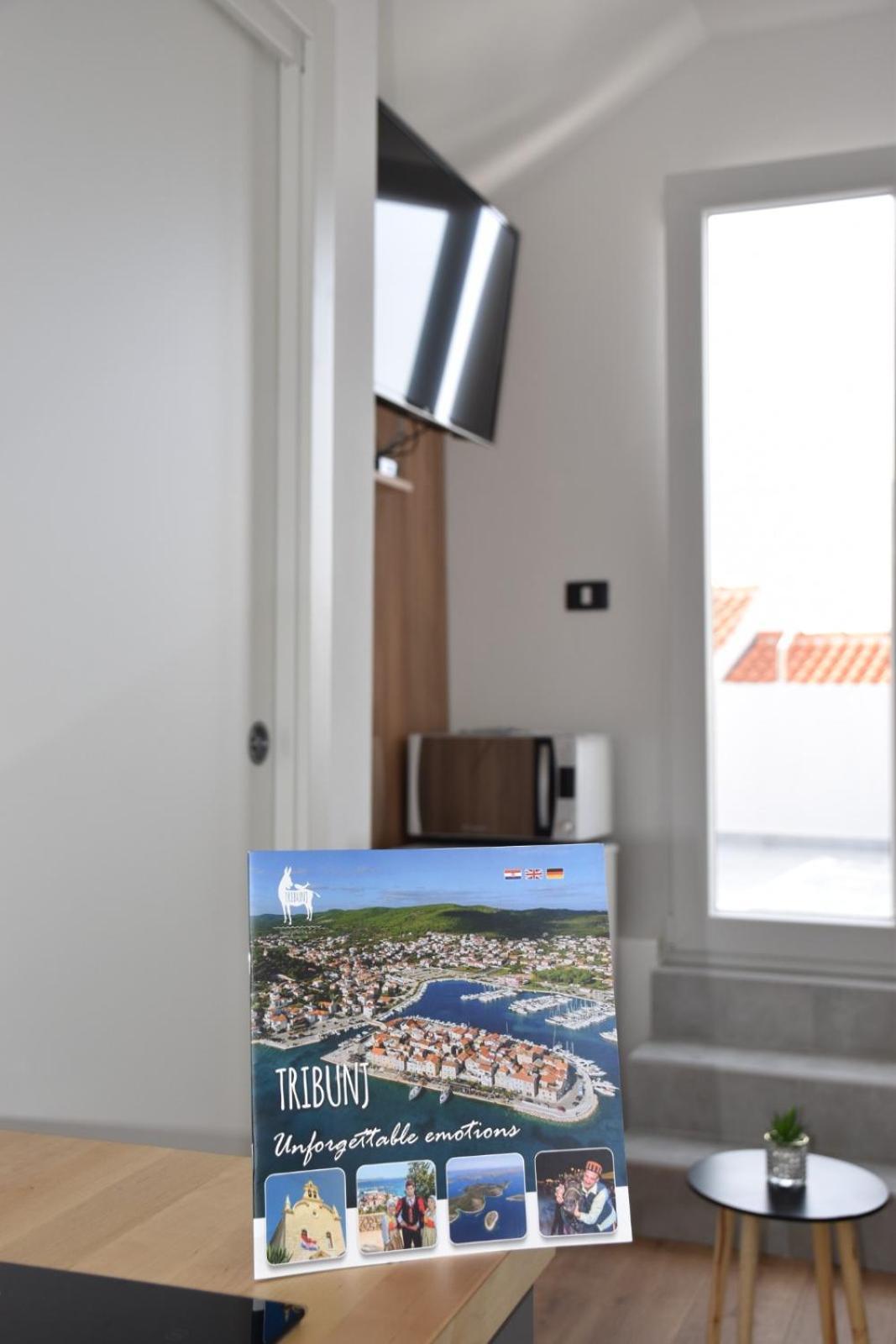 Апартаменты Apartman Lucana Трибунь Экстерьер фото